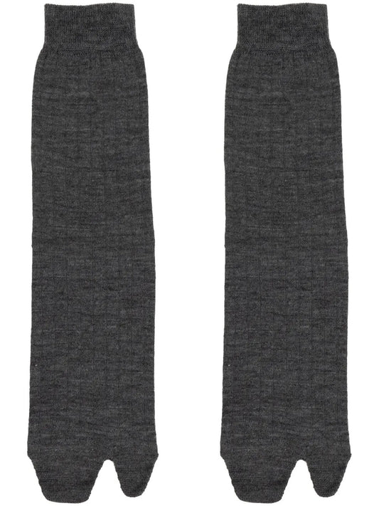 MAISON MARGIELA-Tabi split-toe socks-