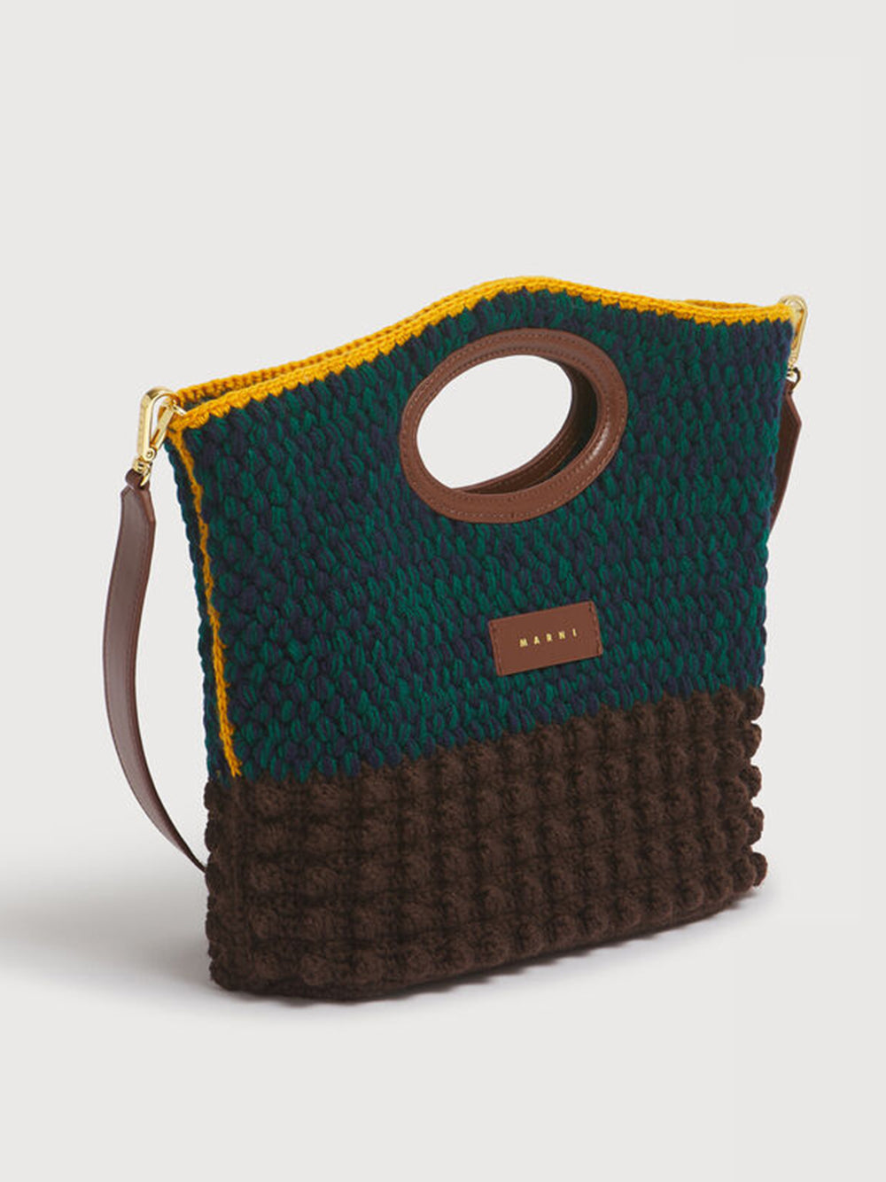 Knotty clutch in brown crochet wool