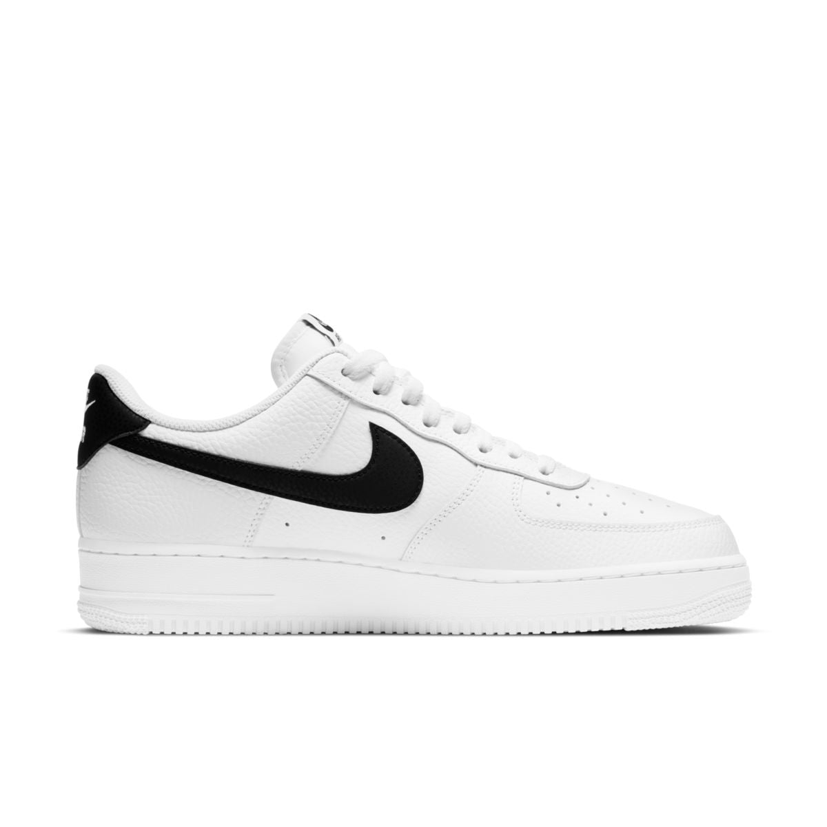 NIKE-AIR FORCE 1 `07-