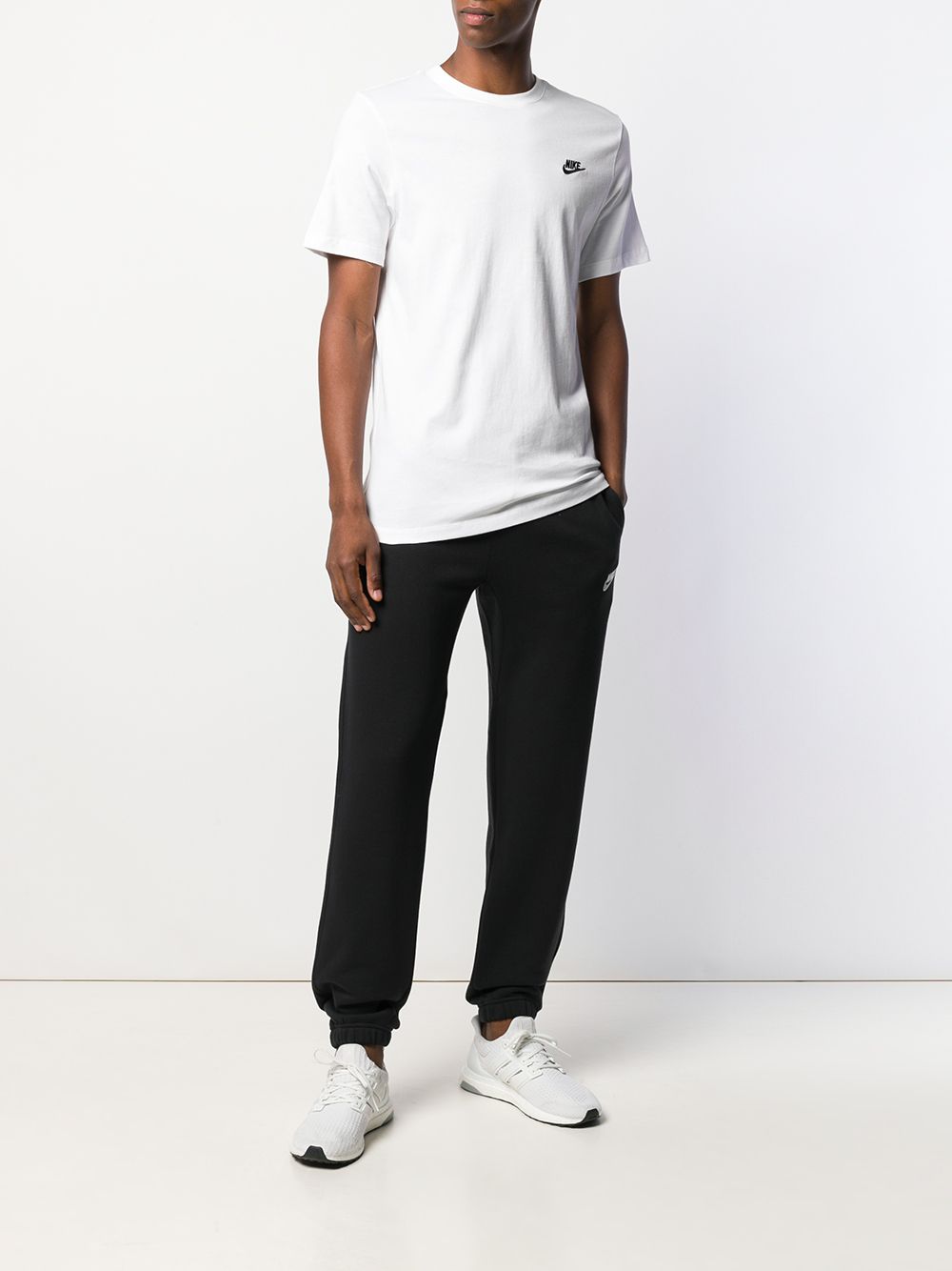 NIKE-M NSW CLUB TEE-