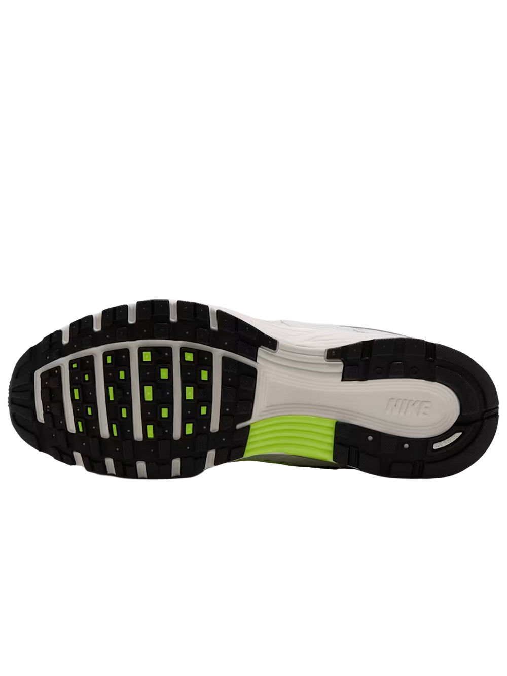 NIKE P-6000 ESS