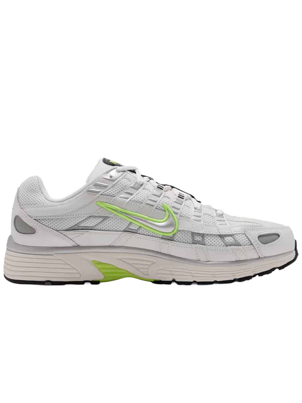 NIKE P-6000 ESS
