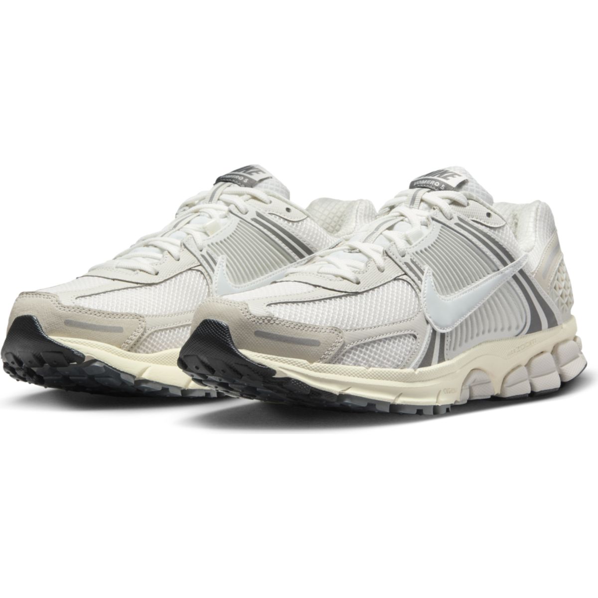 NIKE-NIKE ZOOM VOMERO 5-