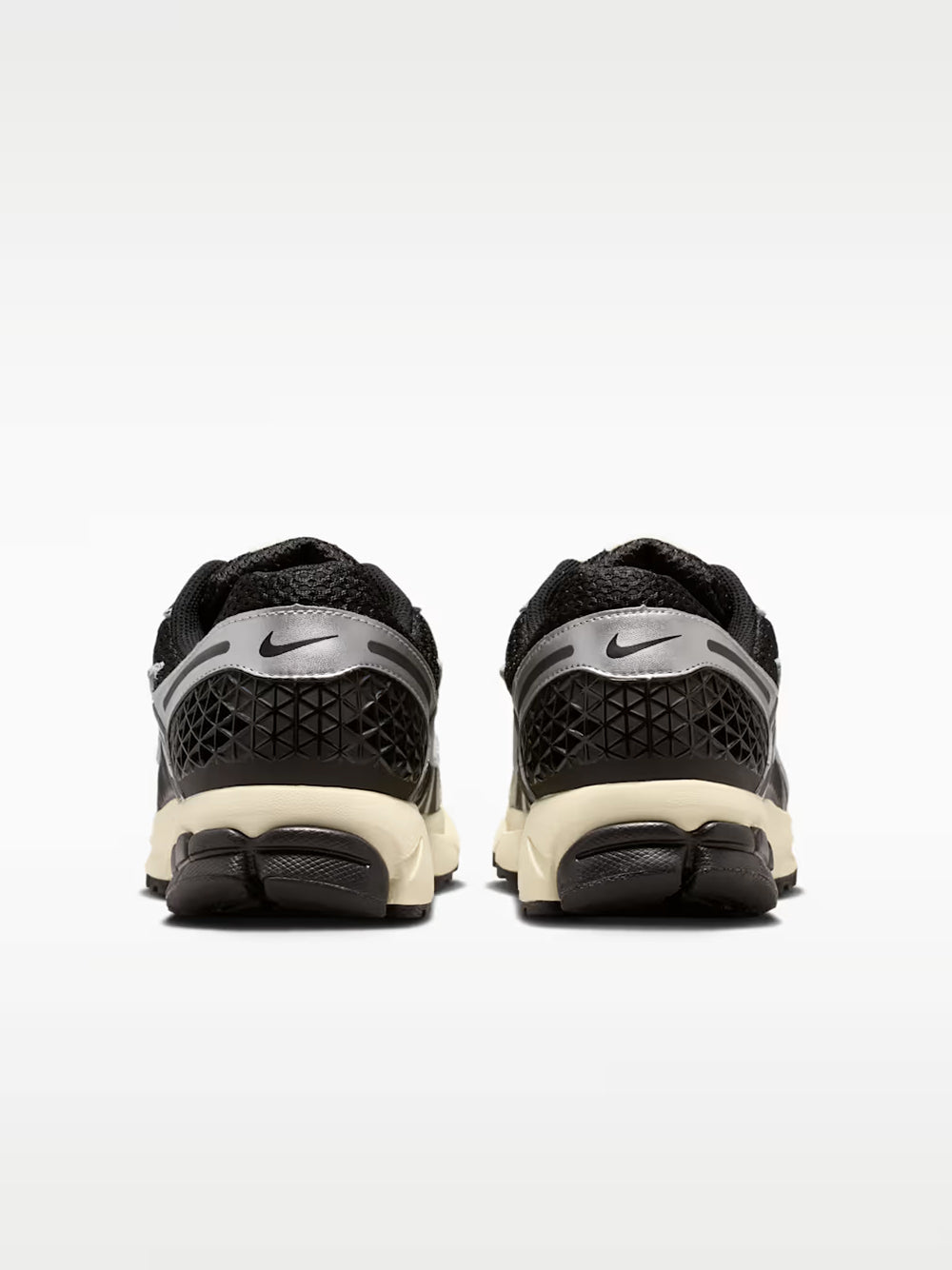 NIKE-NIKE ZOOM VOMERO 5-