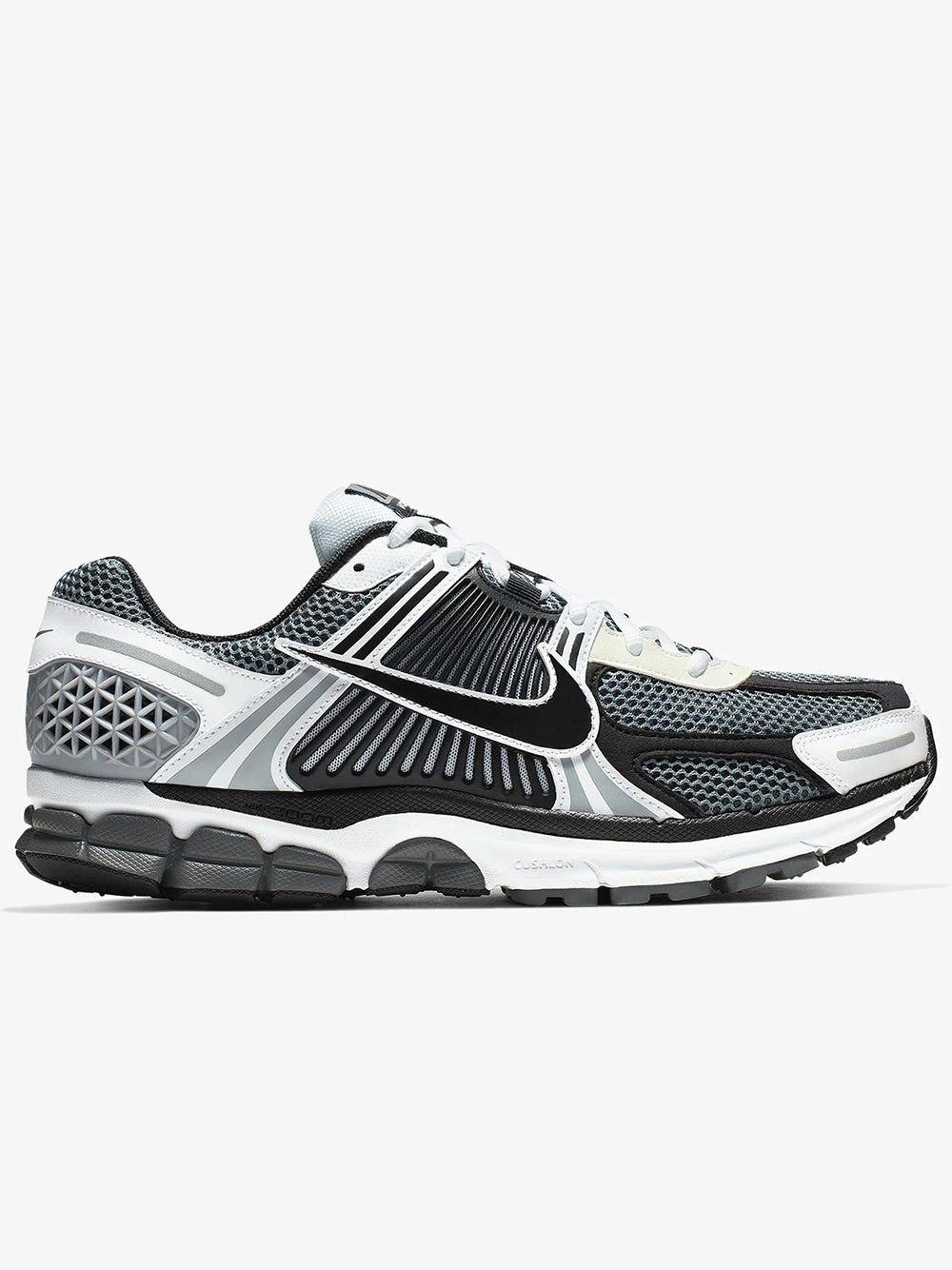 NIKE ZOOM VOMERO 5 SE SP