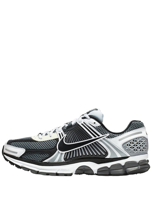 NIKE ZOOM VOMERO 5 SE SP