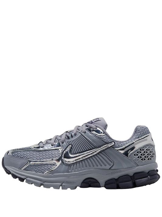 W NIKE ZOOM VOMERO 5 CHROME
