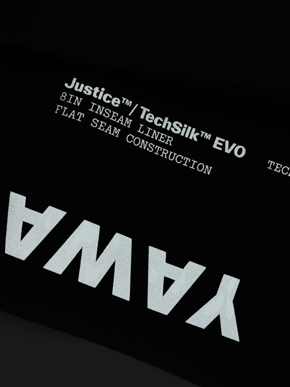 SATISFY-TechSilk 8" Shorts-