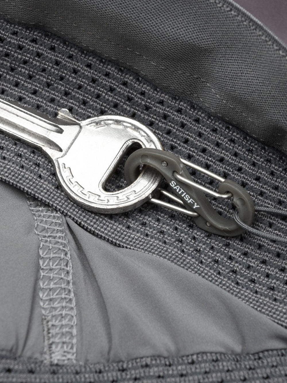 SATISFY-TechSilk 8" Shorts-