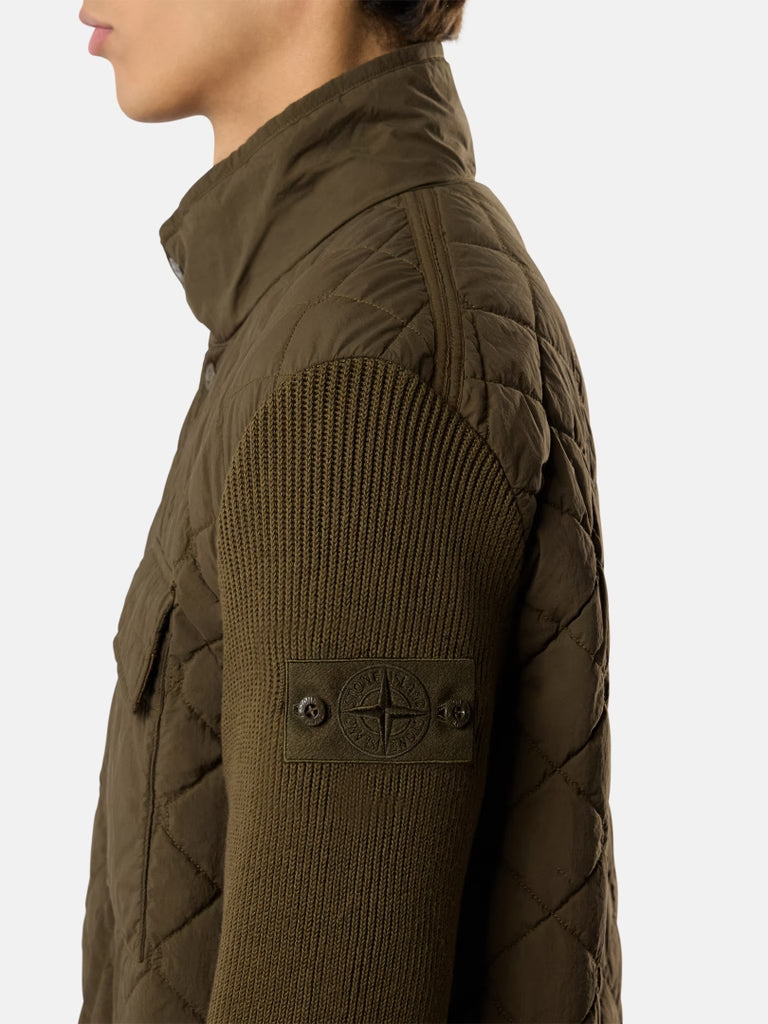 Padded jacket with anti-drop finish