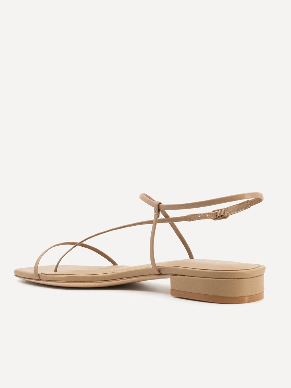 STUDIO AMELIA-CROSS FRONT FLAT-