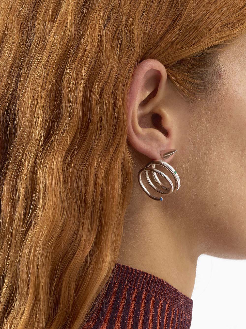 SUNNEI-SPIRAL EAR-RING MEDIUM STONES-