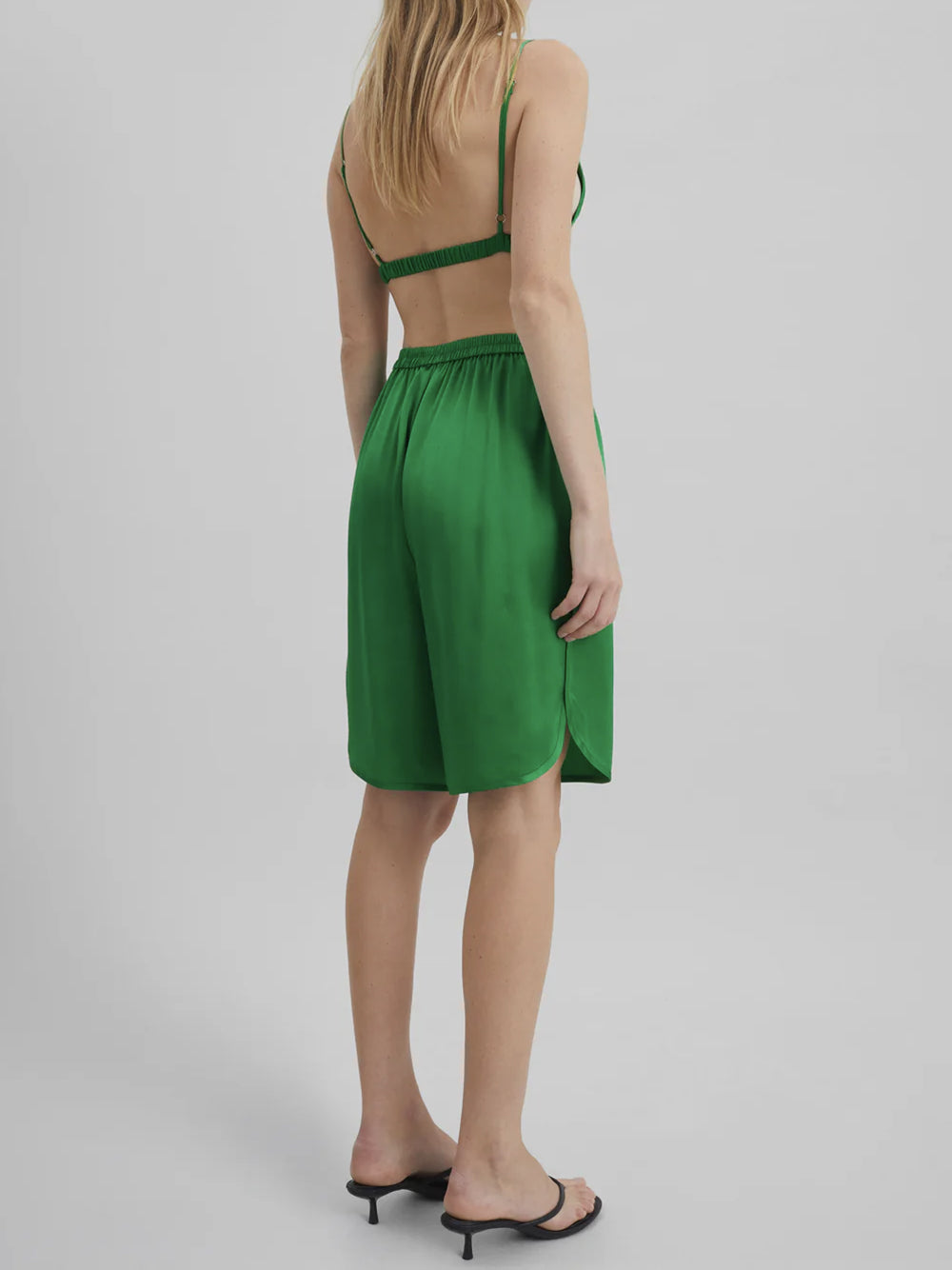 THE FRANKIE SHOP-NELIS SATIN BERMUDA SHORTS-