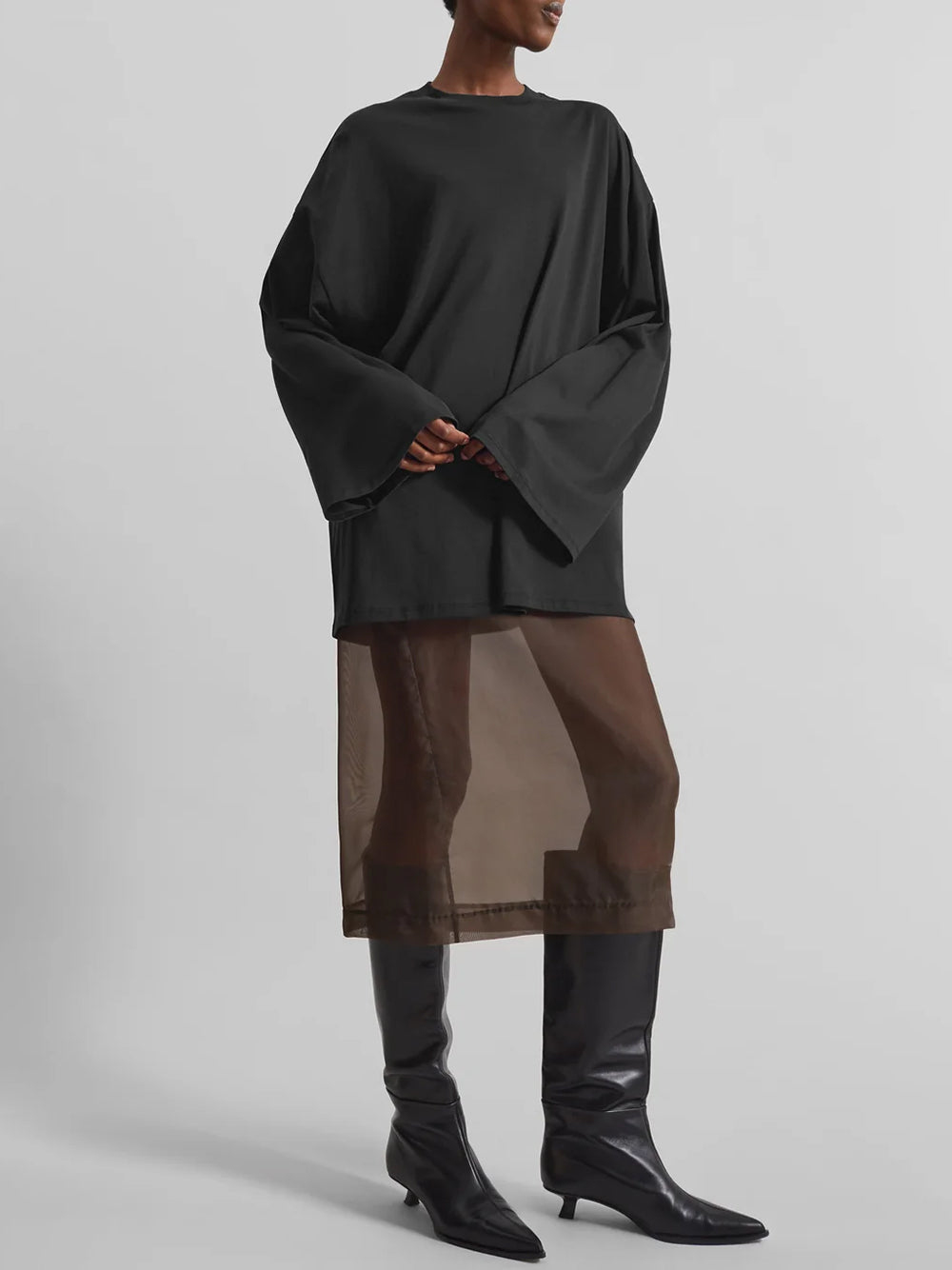 THE FRANKIE SHOP-RIO OVERSIZED SLEEVE TEE-