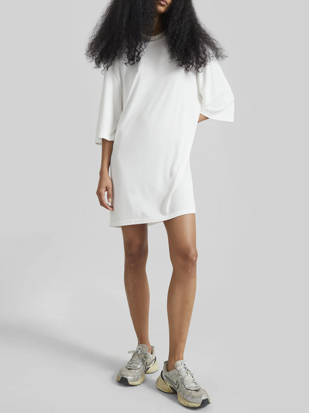 THE FRANKIE SHOP-SIAN OVERSIZED T-SHIRT-