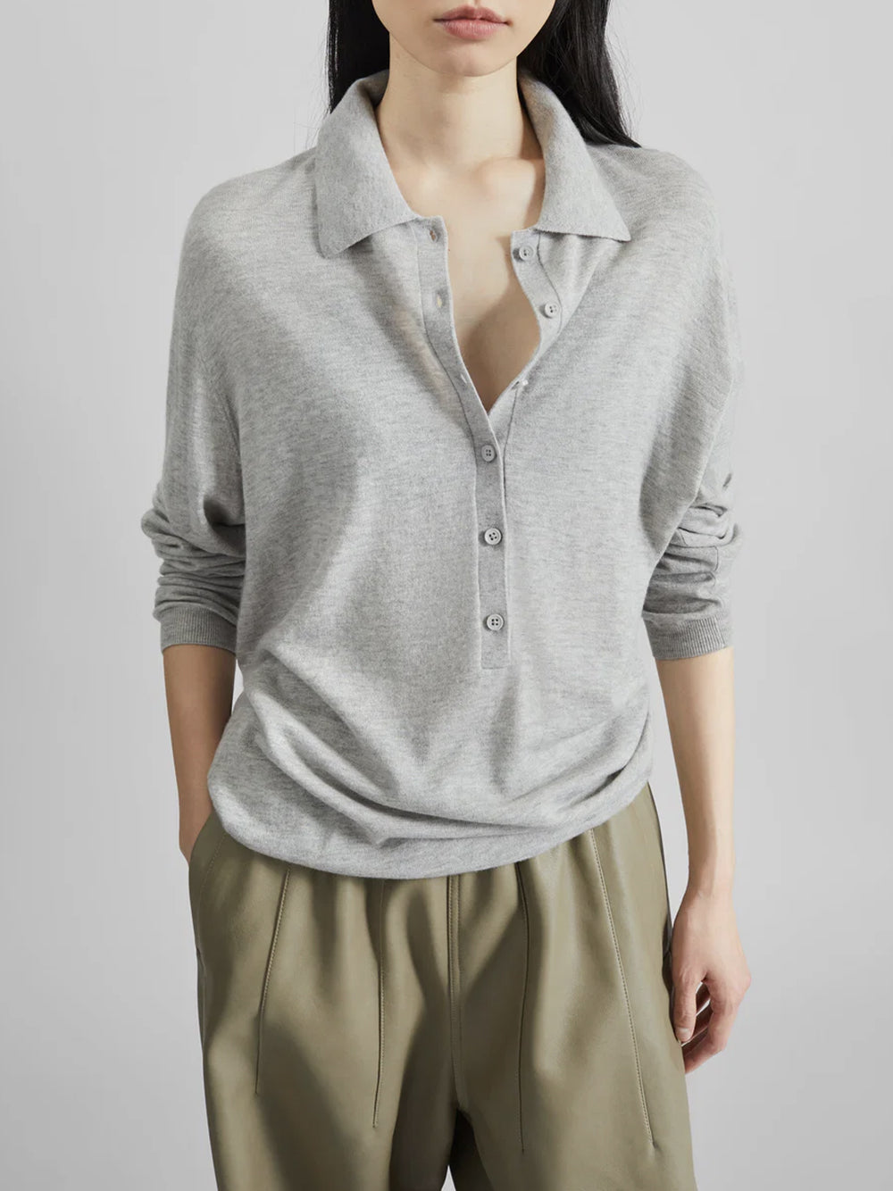 THE FRANKIE SHOP-TALA KNIT V-NECK-