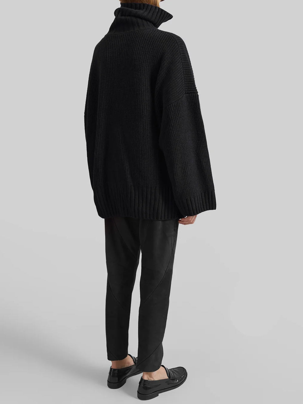 VEDA OVERSIZED ZIP