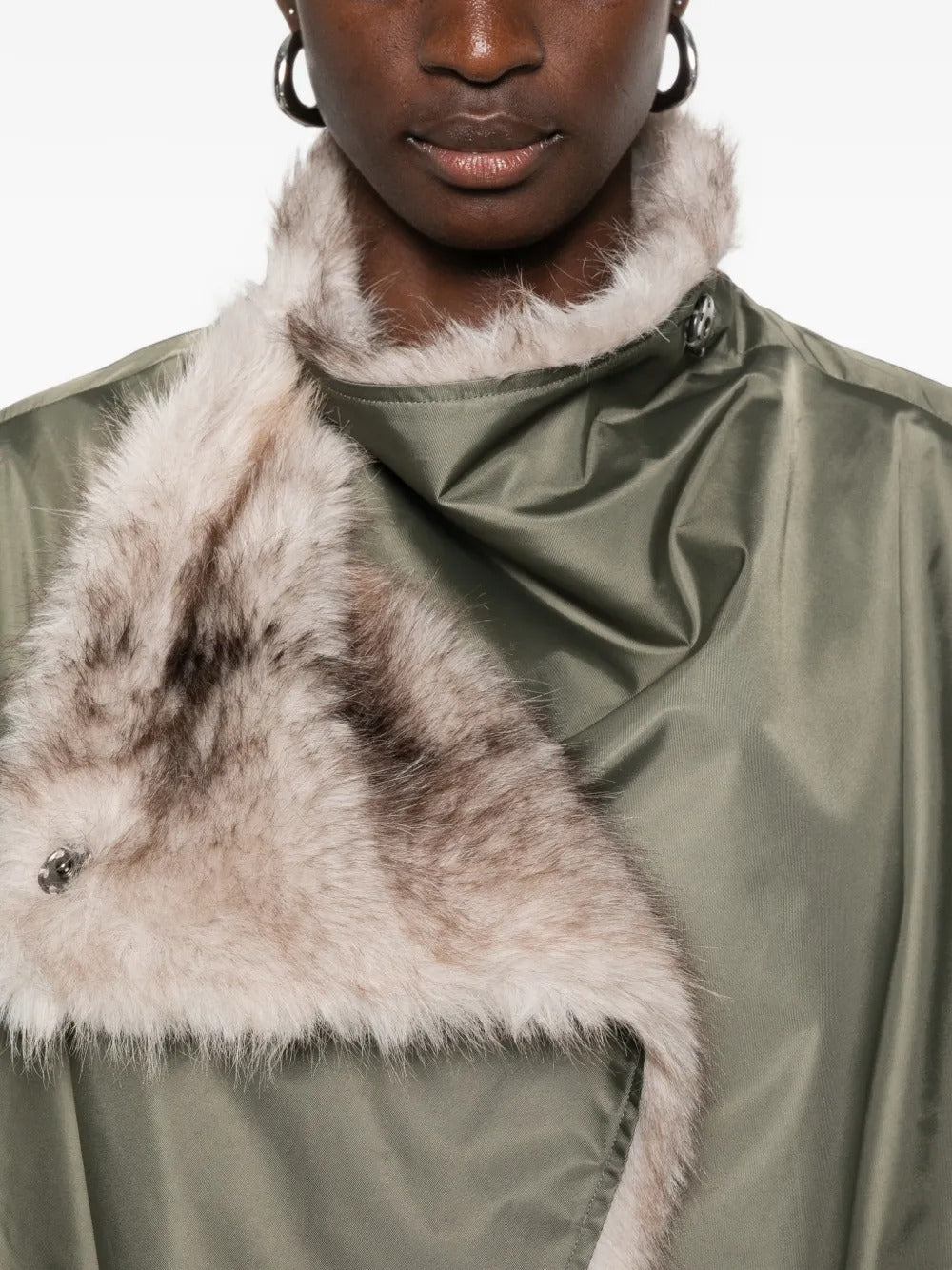 THE FRANKIE SHOP-VERA FAUX FUR REVERSIBLE SHORT COAT-