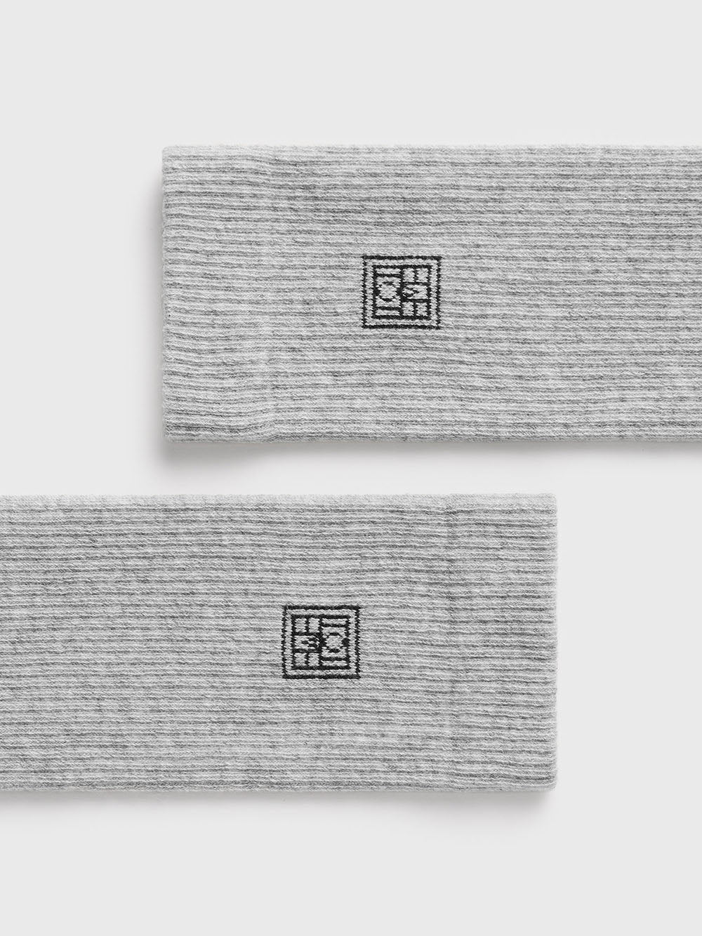 TOTEME-Monogram socks-