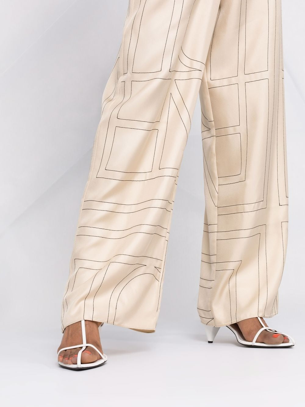 TOTEME-Monogram Silk Pj Bottoms-213255707 IVORY MONOGRAM 926